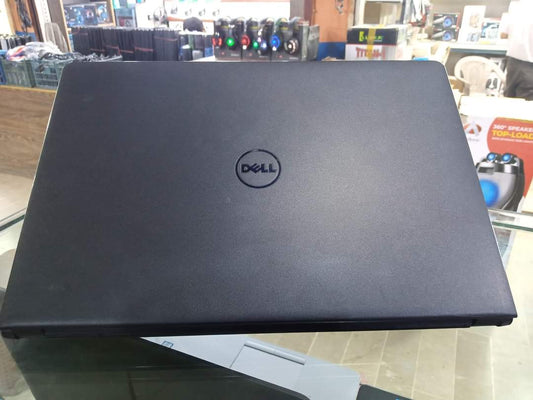 Dell Inspiron 3567 Core i5 7th Gen , 8GB, 256GB SSD, 15.6″ HD LED