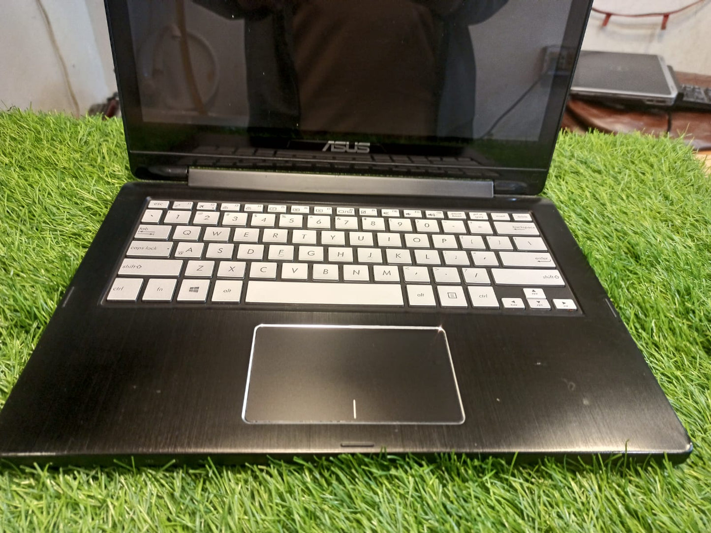 Asus | Touch Screen Laptop | 128GB SSD | 8GB RAM | Core i5 (4th Generation)