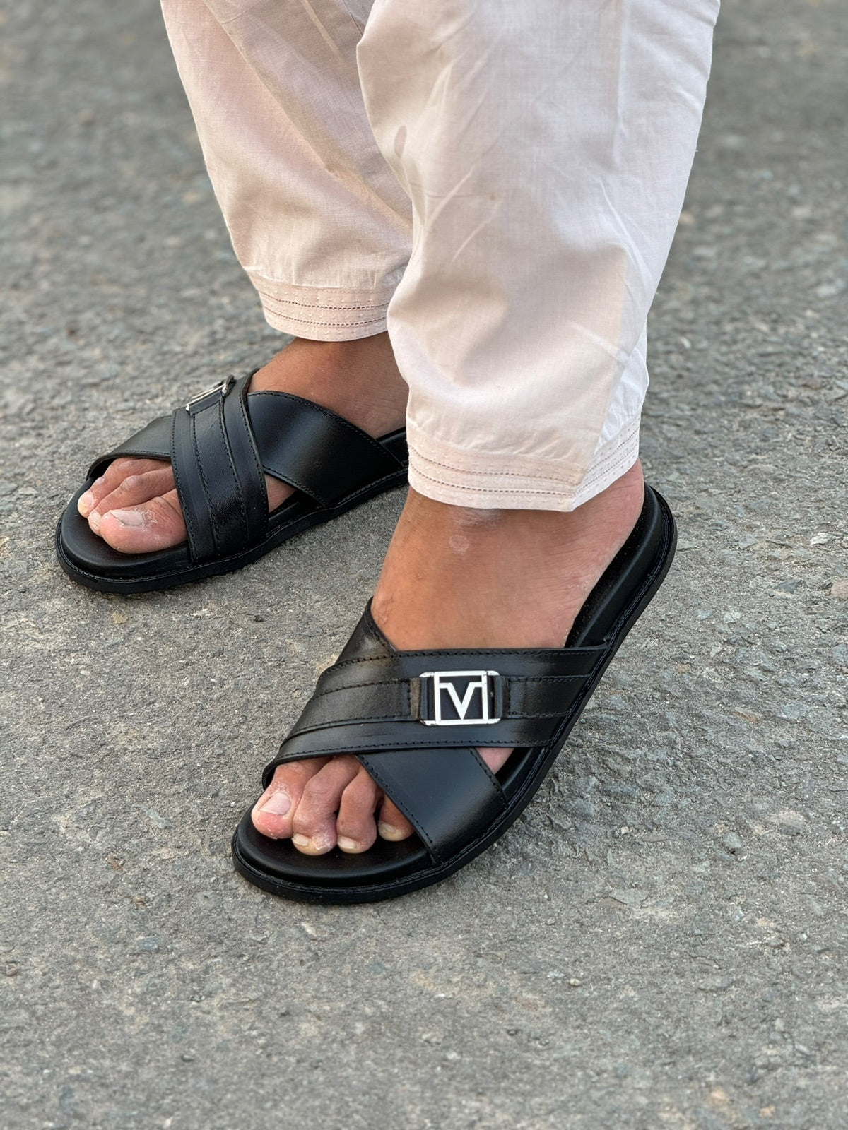 Men's footwear (VCL-2701)
